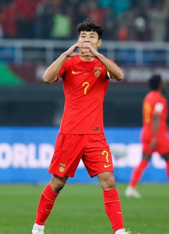 上海海港迎西甲关键赛;今夜回应争议;底气十足;细节决定成败 上海海港迎西甲关键赛;今夜回应争议;底气十足;细节决定成败